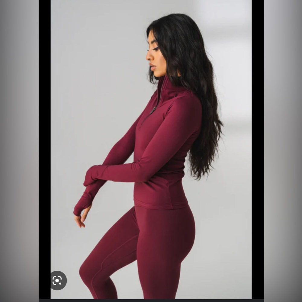 Balance Athletica / vitality set- maroon/ amethyst  XXS